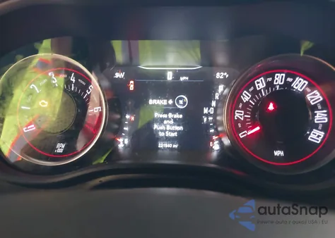 2018 Dodge Challenger Sxt из США, поврежденный, VIN 2C3CDZAGXJH334488